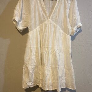 White V-Neck Short Sleeve Dress